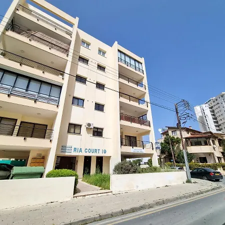 Sunset Springs Apartment Larnaca